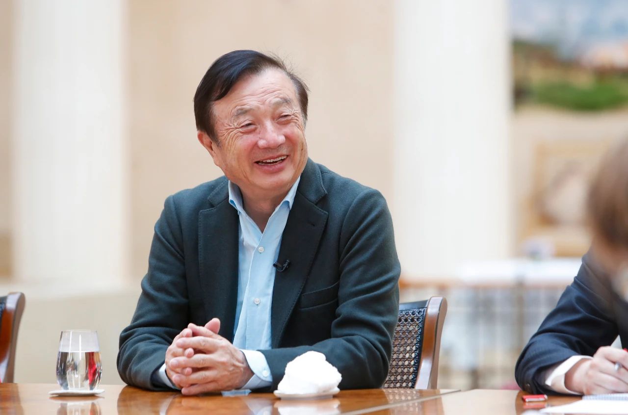 9a37b6548ebe04ee2ba11d34f40dc60d.jpg 9a37b6548ebe04ee2ba11d34f40dc60d.jpg